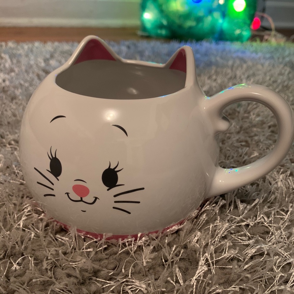 Disney aristocats Marie mug